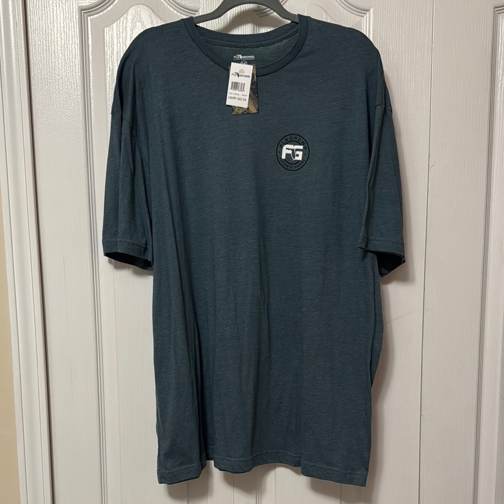 NWT Men's Flo Grown T-Shirt
